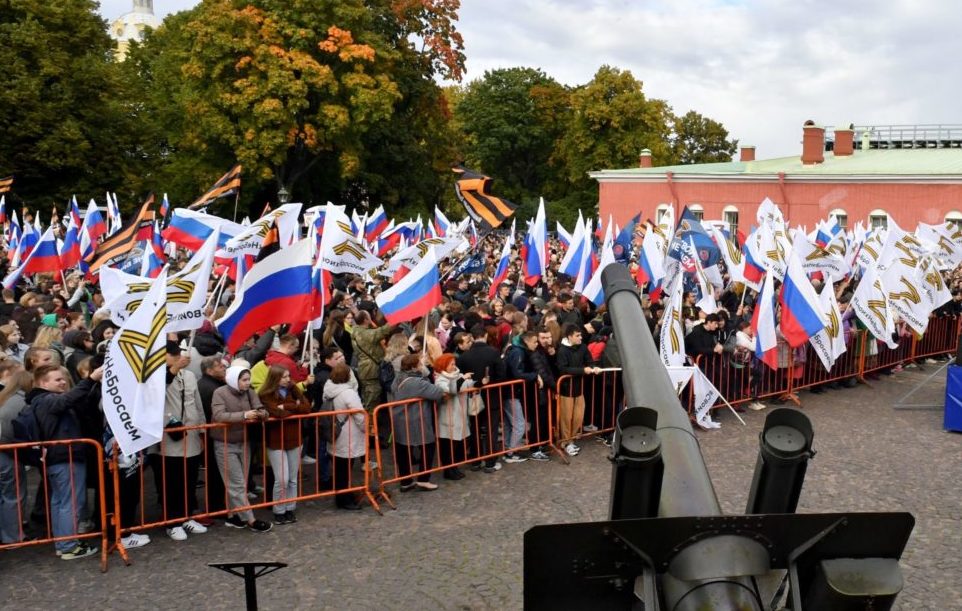 Q&A on Russia-Backed Referendums in Eastern Ukraine and International Law
